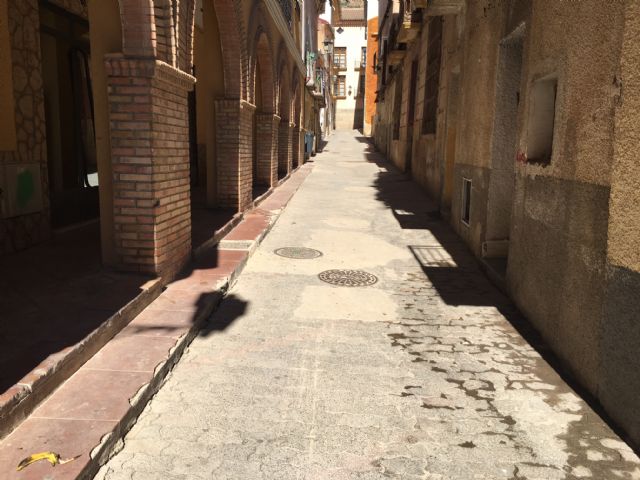El PSOE denuncia el problema de salubridad en calle Marín Piñero por la acumulación de basura y la aparición de roedores - 1, Foto 1