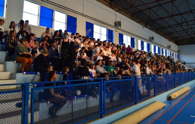 Las torreñas juegan al fútbol sala para festejar el Día Internacional por los Derechos de la Mujeres y la Paz Mundial - 5, Foto 5