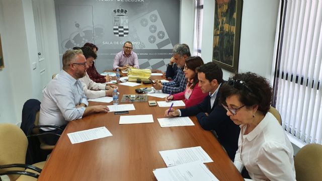 La Junta de Gobierno Local de Molina de Segura adjudica las obras de seguridad vial, mejora de firmes y señalización en Ronda Este, por importe de 154.185,48 euros - 2, Foto 2