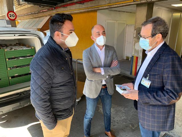 El SCRATS reconoce a los sanitarios del Hospital de Toledo por su gran labor ante la pandemia con 800 tarrinas de productos saludables - 2, Foto 2