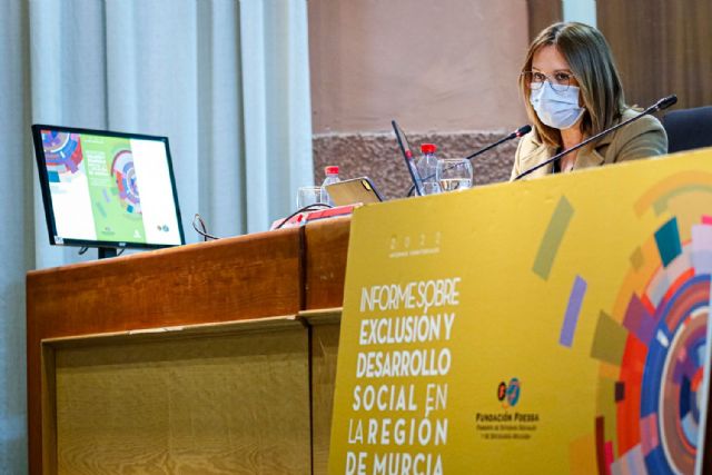 Isabel Franco participa en la presentación del Informe Sobre Exclusión y Desarrollo Social en la Región de Murcia - 1, Foto 1