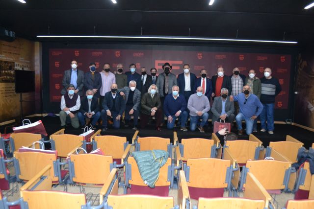 La FFRM reúne a los campeones juveniles del 71-72 en su 50 aniversario - 3, Foto 3