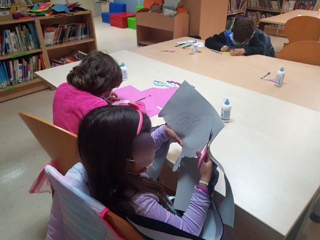 Los talleres de manualidades de Carnaval, un éxito de participación, imaginación y talento - 2, Foto 2