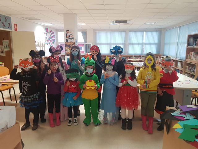 Los talleres de manualidades de Carnaval, un éxito de participación, imaginación y talento - 3, Foto 3