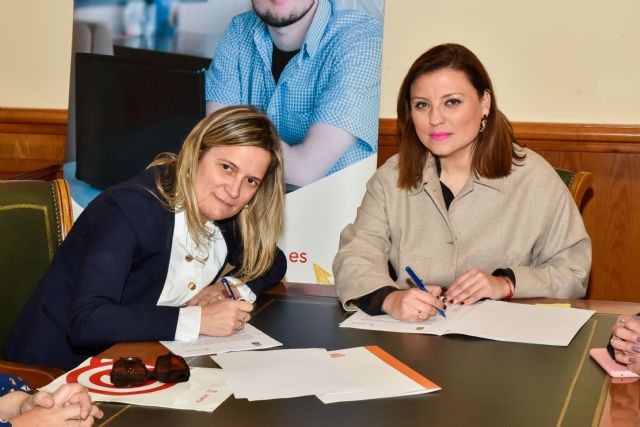 El Ayuntamiento de Fortuna e Inserta Empleo firman un convenio para fomentar el empleo de las personas con discapacidad - 1, Foto 1