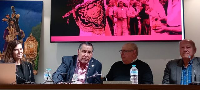 Cuaresma en Triana, una tertulia cofrade sobre el esfuerzo y la devoción de los costaleros - 2, Foto 2