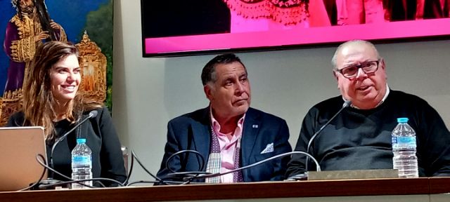 Cuaresma en Triana, una tertulia cofrade sobre el esfuerzo y la devoción de los costaleros - 4, Foto 4