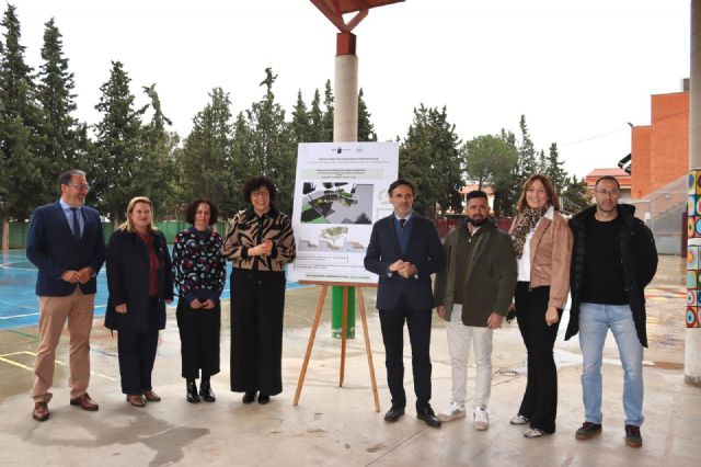 El Ayuntamiento de Puerto Lumbreras inicia la creación de sombras en los colegios públicos del municipio gracias a una subvención del Gobierno Regional - 2, Foto 2