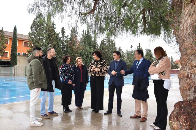 El Ayuntamiento de Puerto Lumbreras inicia la creación de sombras en los colegios públicos del municipio gracias a una subvención del Gobierno Regional - 3, Foto 3