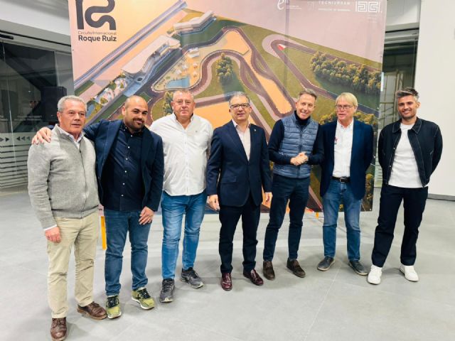 Una inversión de 7 millones de euros sitúa a Lorca en el marco internacional con un circuito de karting capaz de albergar todo tipo de eventos multitudinarios - 3, Foto 3