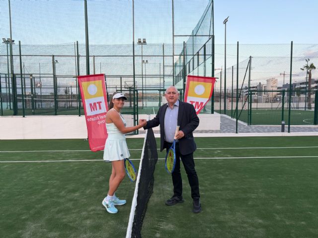 Charo Esquiva, una de las grandes promesas del tenis español, continuará su proyección internacional 3 años más de la mano de TM Grupo Inmobiliario - 2, Foto 2