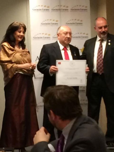 Juan Tomás Rojo, presidente y fundador de Shiro Helmets, Medalla de Oro al Mérito en el Trabajo - 2, Foto 2