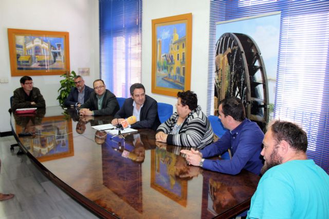 Ayuntamiento y la Asociación Comercio de Alcantarilla llegan a un acuerdo de colaboración para llevar a cabo el Plan de Actividades de este año - 4, Foto 4