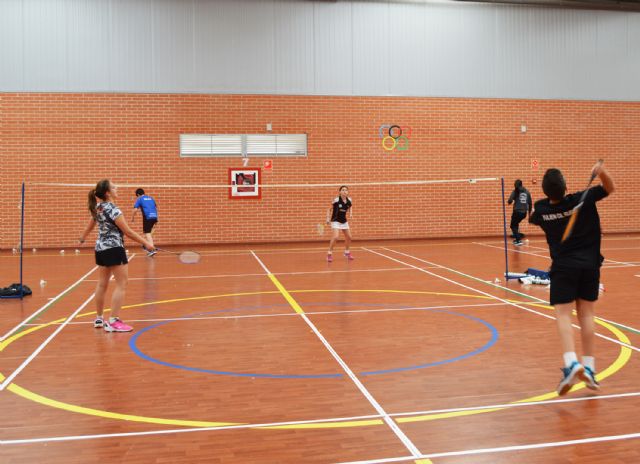 Los mejores jugadores jóvenes de bádminton del Levante, de convivencia en Las Torres de Cotillas - 1, Foto 1