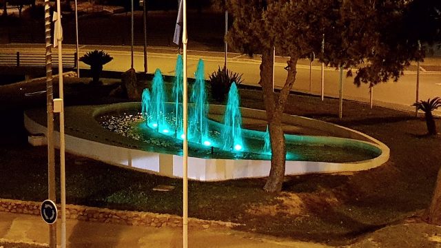 Torre Pacheco se ilumina de verde en agradecimiento a los equipos sanitarios - 2, Foto 2