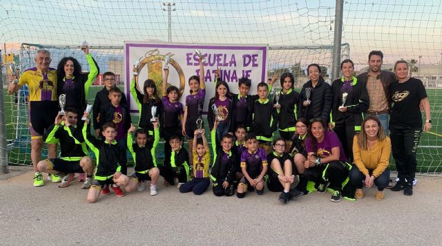 El Roller Queen triunfa en el campeonato regional de patinaje de velocidad con 14 medallas - 4, Foto 4