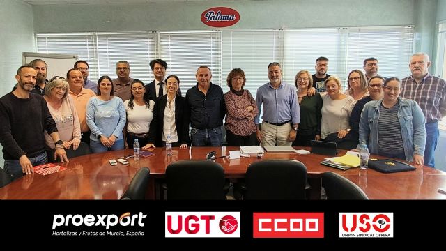 Proexport y sindicatos inician las negociaciones del convenio colectivo del manipulado y envasado del tomate fresco de la Región de Murcia - 1, Foto 1