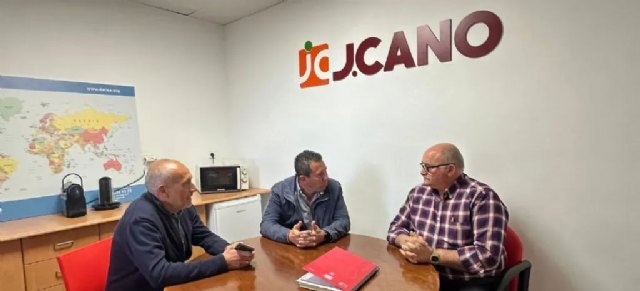 Visita del alcalde y concejal de empleo e industria a Jesús Cano NCR - 1, Foto 1