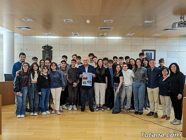 Realizan una recepción institucional a los 30 estudiantes y profesores italianos - 1, Foto 1