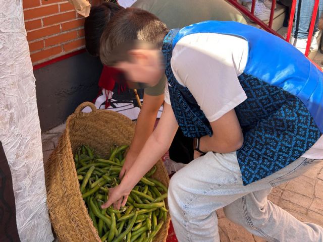 El colegio MonteAzahar disfruta de una jornada de fomento de las tradiciones murcianas impulsada por su AMPA - 3, Foto 3