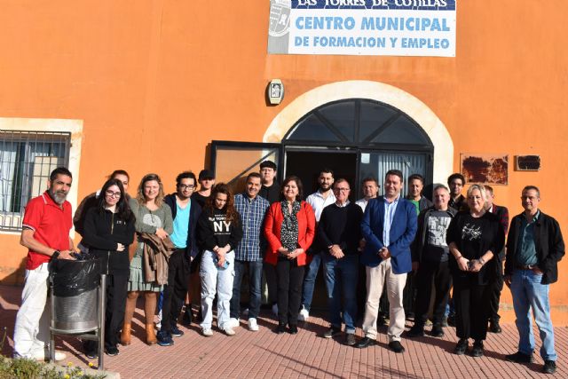 18 personas participan en un curso gratuito de actividades auxiliares de almacén de 210 horas - 4, Foto 4