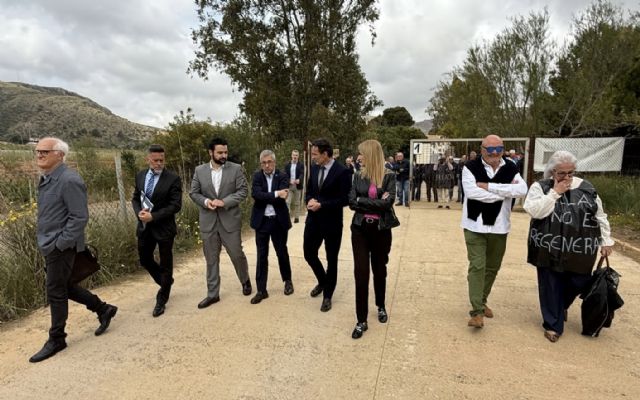 El Gobierno regional, el Ayuntamiento de La Unión y los vecinos se oponen rotundamente al sellado de Portmán planteado por el Ministerio - 1, Foto 1