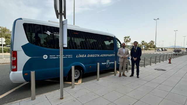 El Gobierno regional refuerza la conexión con el aeropuerto con servicios diarios de autobús y cobertura durante todo el a&ntilde;o - 2, Foto 2
