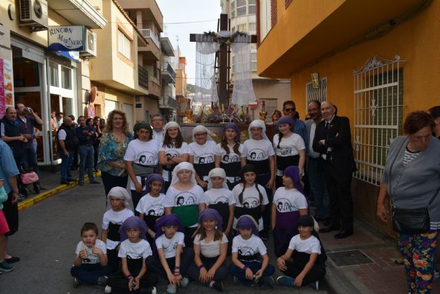 Los costaleros infantiles protagonizan la salida del Paso Chico - 2, Foto 2