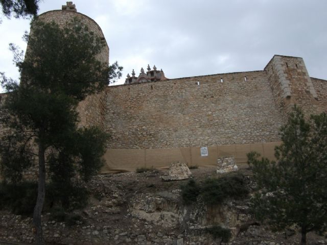 Comienzan las obras de restauración de las murallas del Castillo de Caravaca gracias al Ministerio de Fomento - 2, Foto 2