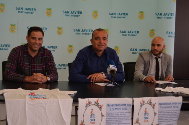 La Decabike vuelve a invitar a pedalear en familia - 1, Foto 1