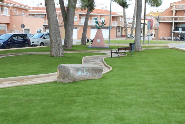 Finalizan las obras de remodelación de la plaza Manuel Azaña - 1, Foto 1