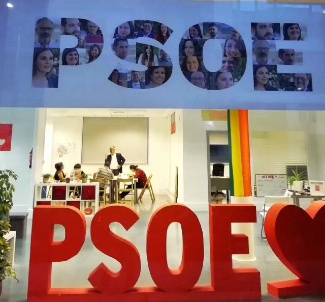 El PSOE de Caravaca inició la campaña con casi un centenar de simpatizantes - 1, Foto 1