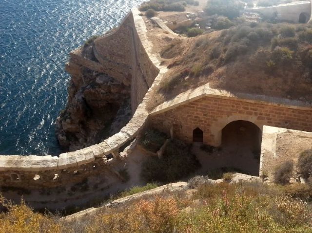 AFORCA recuerda el peligro de desplome de otras fortificaciones deCartagena - 3, Foto 3