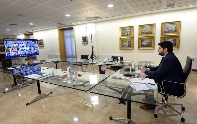 López Miras anuncia ayudas de 10 millones de euros para medidas de protección y seguridad en establecimientos turísticos y hosteleros, Foto 4