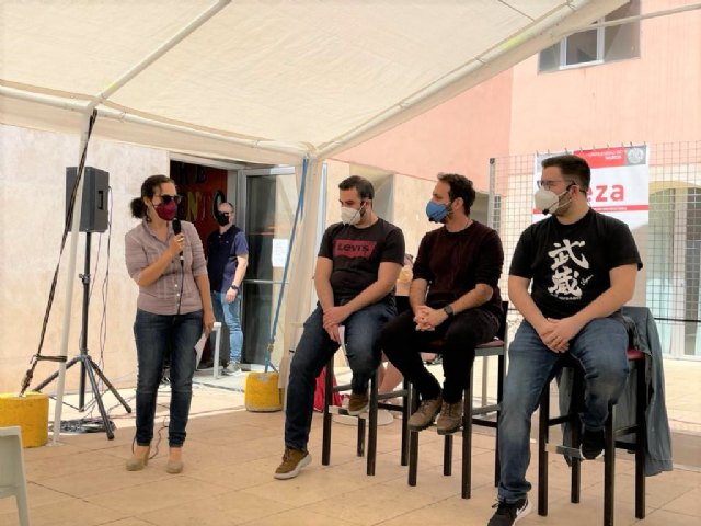 La historia vista bajo otro punto de vista - 1, Foto 1