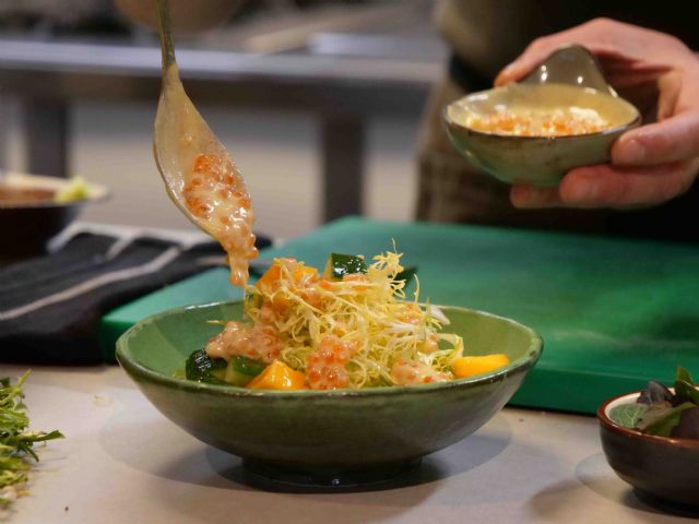 Ensalada de escarola fine frisee con mango y pepino, la propuesta de Rodrigo de la Calle y Primaflor con sabor a verano - 2, Foto 2