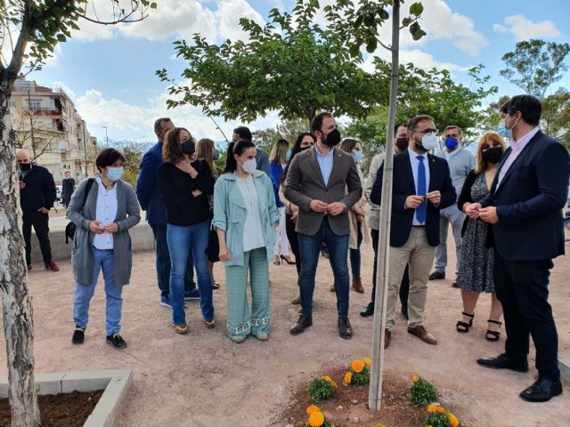 El Ayuntamiento de Lorca nombra, de manera oficial, el Parque ´11 de mayo´ sobre la Rambla de las Señoritas, en el Barrio de La Viña - 2, Foto 2