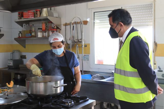 Traperos de Emaús atendió en 2020 a cerca de un centenar de personas gracias al proyecto 'Atención psicoterapéutica y Promoción del Voluntariado' subvencionado por el Ayuntamiento - 1, Foto 1