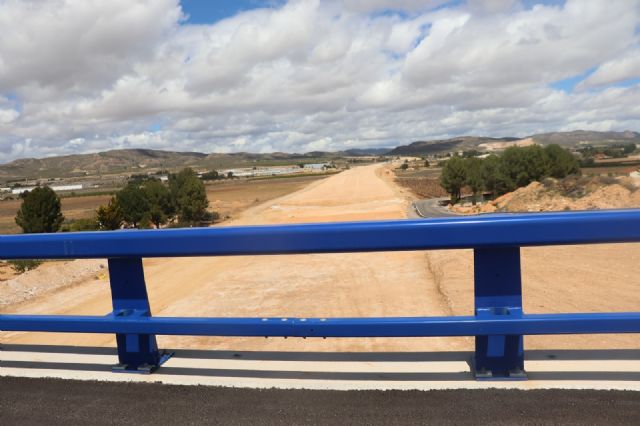 El PSOE celebra que las obras de la autovía avanzan a buen ritmo y cada vez están más cerca la finalización de esta infraestructura clave para Yecla - 5, Foto 5