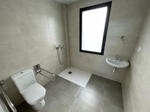 Finalizan las obras de construcción de una nueva vivienda municipal en Senda de los Garres más moderna, accesible y eficiente - 3, Foto 3