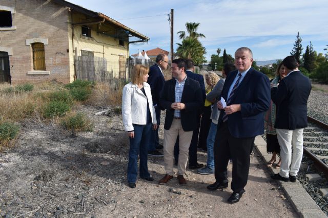 El alcalde Pedro José Noguera reclama un tren de cercanías que conecte Las Torres de Cotillas con Murcia - 1, Foto 1