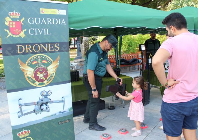 La Guardia Civil expone sus recursos humanos y técnicos con motivo de la celebración de su fundación - 2, Foto 2