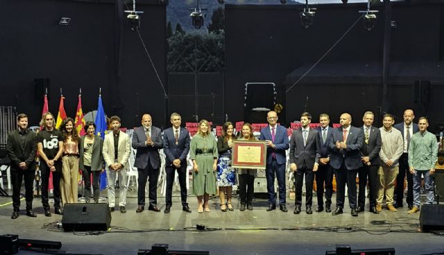 El Conservatorio de Música de Cartagena recibe la Medalla de Oro de la ciudad por su centenario - 2, Foto 2