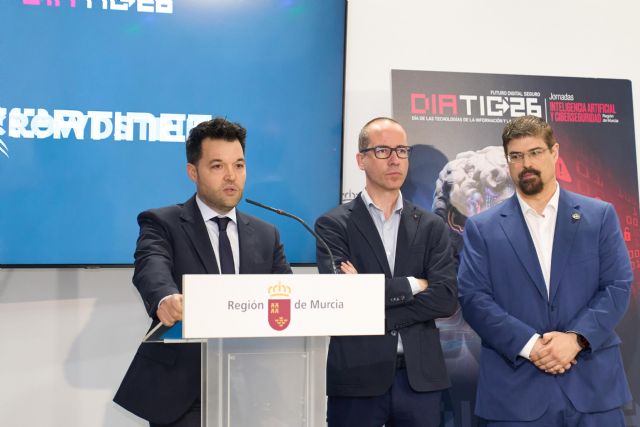 Murcia refuerza su liderazgo tecnol�gico y se sit�a en el mapa tecnol�gico de la ciberseguridad con la jornada DIATIC26 impulsada por los ingenieros inform�ticos, Foto 2