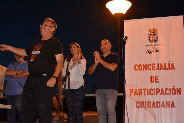 Gran éxito de participación en la primera verbena de barrio organizada por las Juntas Vecinales Municipales - 1, Foto 1