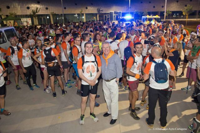 Más de de trescientos corredores de dieron cita en la I Marcha solidaria a favor de la fibrosis quística - 1, Foto 1