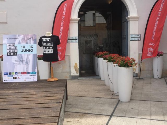 Moda solidaria en Santa Eulalia para ayudar a las familias afectadas por el coronavirus - 3, Foto 3