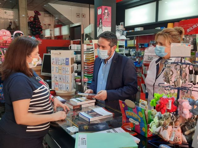 Comercios de Alcantarilla se suman a la iniciativa #RegálameMurcia para incentivar las compras en las tiendas locales - 2, Foto 2