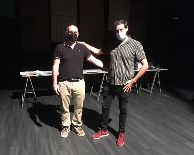 Los creadores Luis Arrasa y Luisma Soriano realizan una residencia en el Centro Párraga para ´Convertir en tragedia las imbecilidades´ - 1, Foto 1