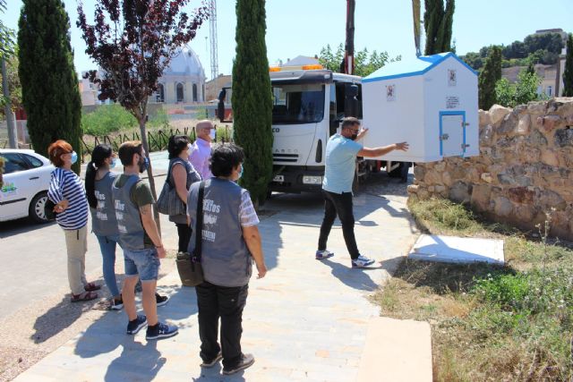 Instaladas las nuevas casetas para gatos ferales en Islas Menores y el entorno del Molinete - 1, Foto 1